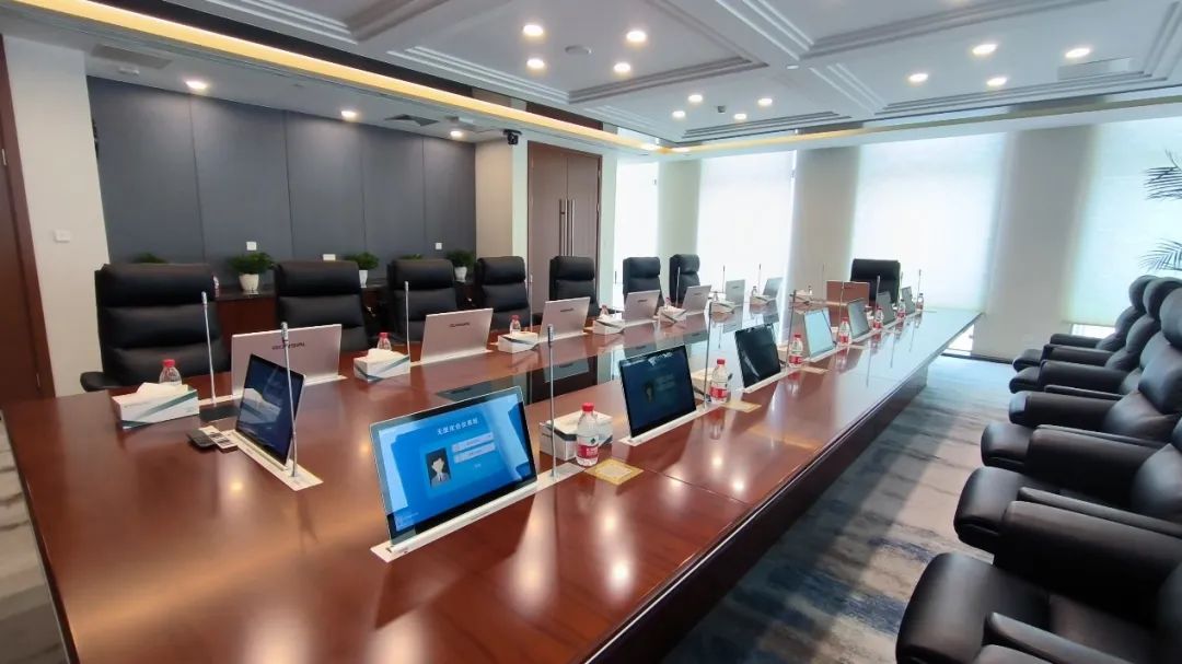 /uploads/image/2024/01/18/video-conferencing-device20240118-1.jpeg video-conferencing-device20240118-1.jpeg